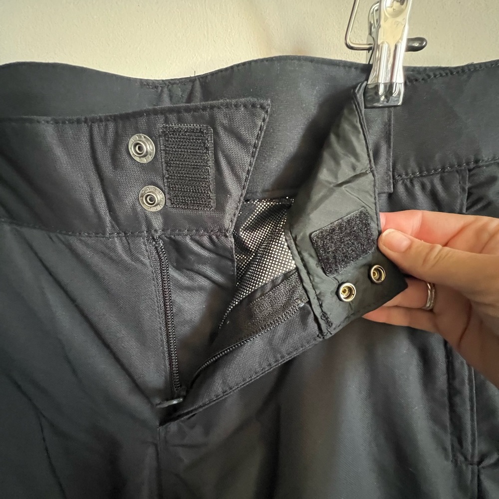 Columbia 36x31 Black Insulated Omni Tech Bugaboo Oh Ski Pants Women’s Sz L - Picture 11 of 13